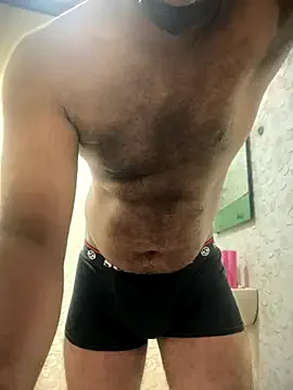 roouse – webcam model profile photo Image 13