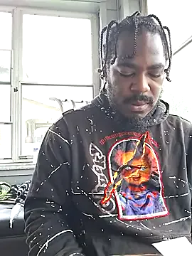 Queen_Doll – webcam model profile photo Image 10