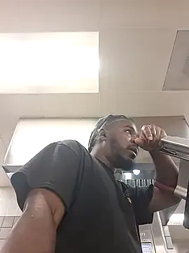 Queen_Doll – webcam model profile photo Image 13