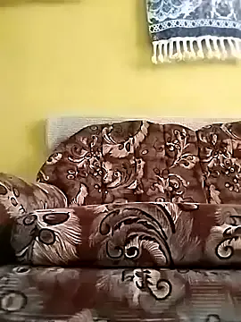  – webcam model profile photo Image 6