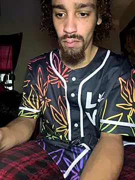  – webcam model profile photo Image 8