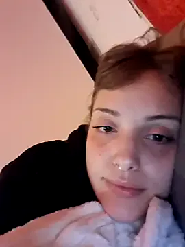  – webcam model profile photo Image 13