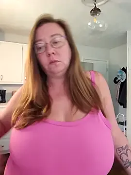 KhloeClark – webcam model profile photo Image 15