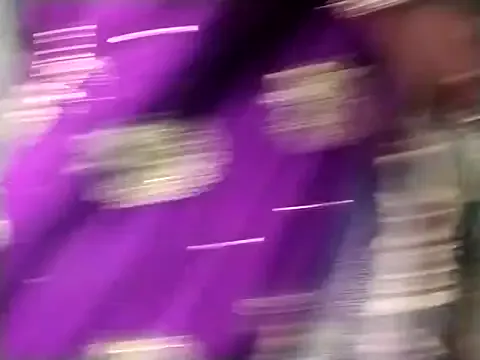 roouse – webcam model profile photo Image 17