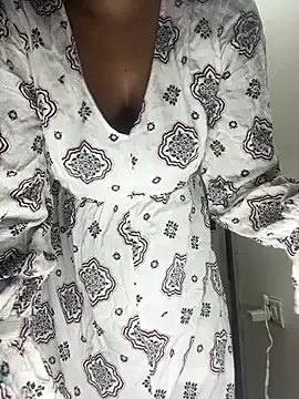 LadySugar – webcam model profile photo Image 19