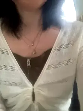 NikolJhones – webcam model profile photo Image 7