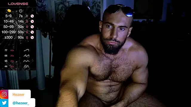  – webcam model profile photo Image 9