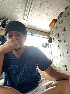 maataaan – webcam model profile photo Image 18