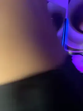 RollDolls – webcam model profile photo Image 11