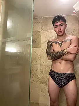 RollDolls – webcam model profile photo Image 19