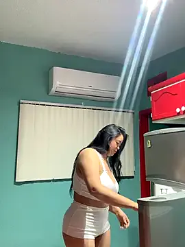 LilithBrooks – webcam model profile photo Image 4