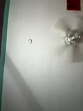 AuroraCruise – webcam model profile photo Image 8