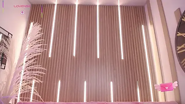 Princess_Helena – webcam model profile photo Image 19