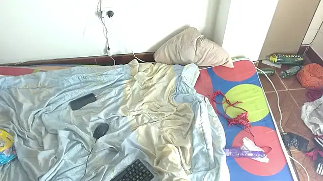 missdirtyhot_ – webcam model profile photo Image 7