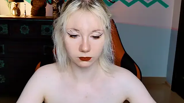 RollingGirls – webcam model profile photo Image 9