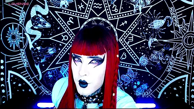 roouse – webcam model profile photo Image 10