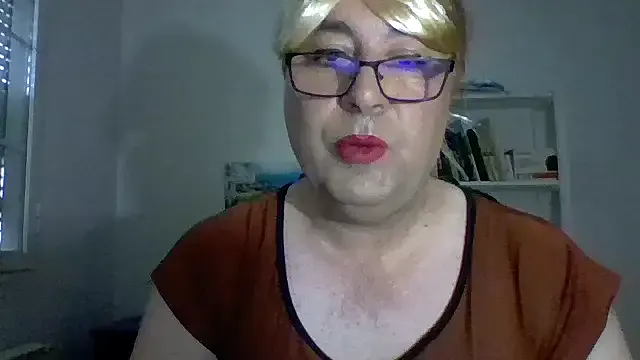 Megu_Melon – webcam model profile photo Image 3