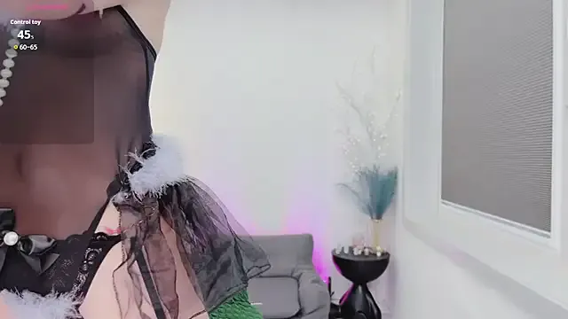 Nonchan_ – webcam model profile photo Image 17