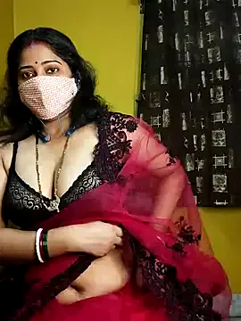 zui_lu – webcam model profile photo Image 19