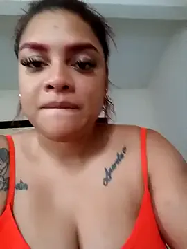 NANA_7 – webcam model profile photo Image 17