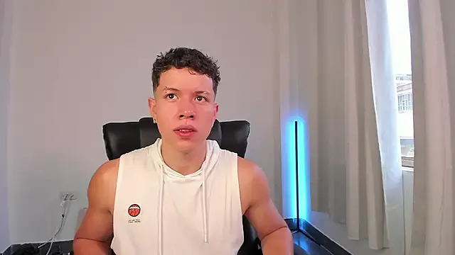 dalichuru – webcam model profile photo Image 14