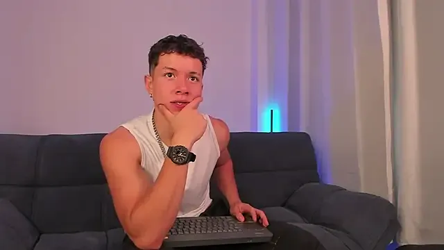 dalichuru – webcam model profile photo Image 16