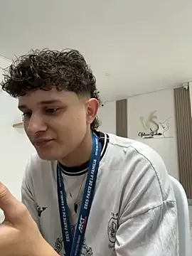 ViviVIsion – webcam model profile photo Image 10