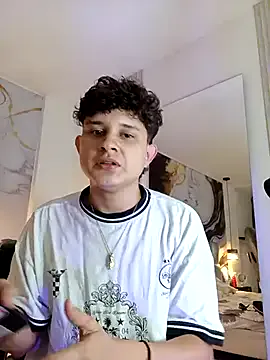 ViviVIsion – webcam model profile photo Image 14