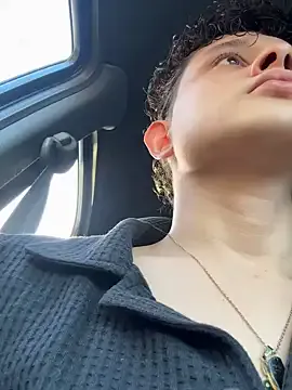 ViviVIsion – webcam model profile photo Image 5