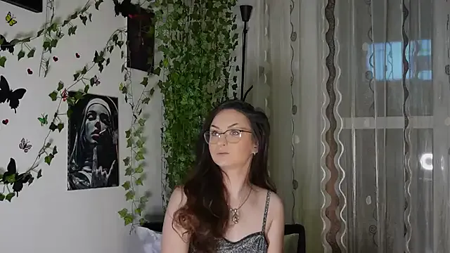 NaughtYHomemadE Image 2