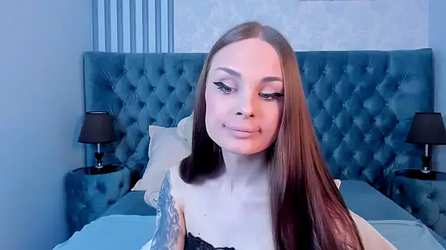 NaughtyLoryy Image 5