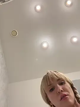 Lusty_Rose01 – webcam model profile photo Image 6