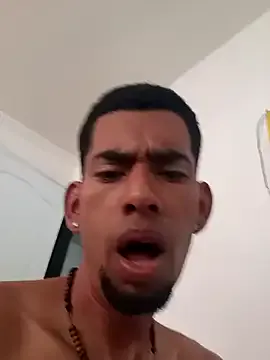 HotBella- – webcam model profile photo Image 14