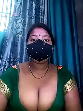 _Alice_1 – webcam model profile photo Image 19