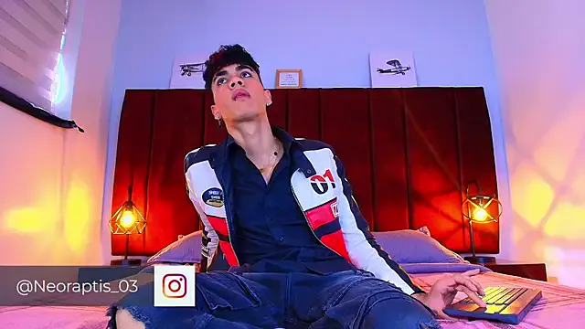 hina_porn – webcam model profile photo Image 2