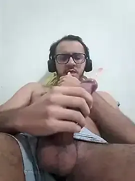 seraphine23 – webcam model profile photo Image 5