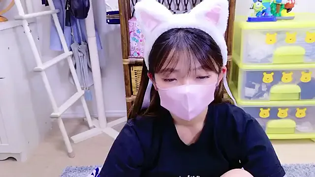 _chanMOMO_ – webcam model profile photo Image 3