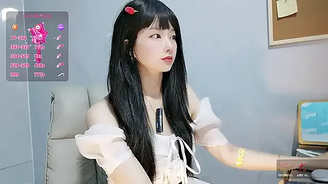 NANA_7 – webcam model profile photo Image 17