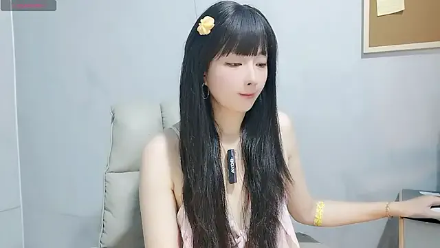 NANA_7 – webcam model profile photo Image 18