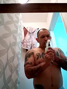  – webcam model profile photo Image 10
