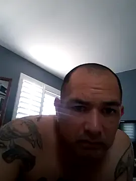  – webcam model profile photo Image 17