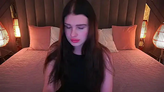 HannaMaison – webcam model profile photo Image 3