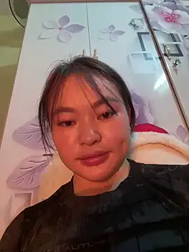 841_yayoi – webcam model profile photo Image 4