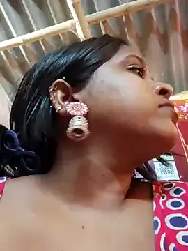 nathi_poyo – webcam model profile photo Image 10