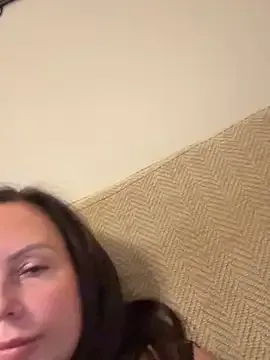 Queen_Daisy – webcam model profile photo Image 7