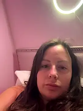 Queen_Daisy – webcam model profile photo Image 8