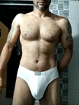  – webcam model profile photo Image 5