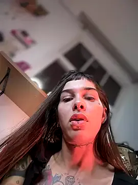 _Alice_1 – webcam model profile photo Image 4