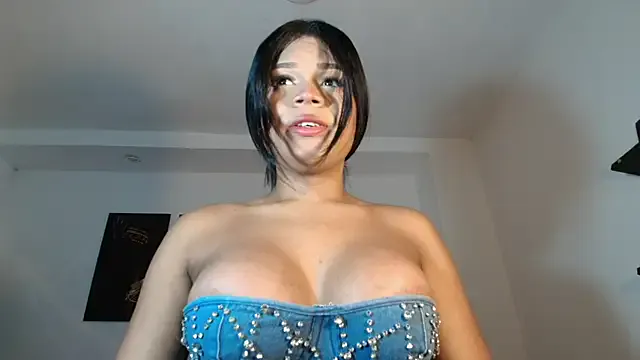 Rodrigues_Lucas – webcam model profile photo Image 15