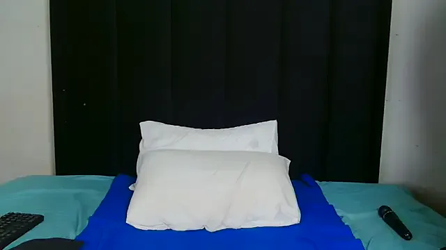 oxo_yuna_oxo – webcam model profile photo Image 19